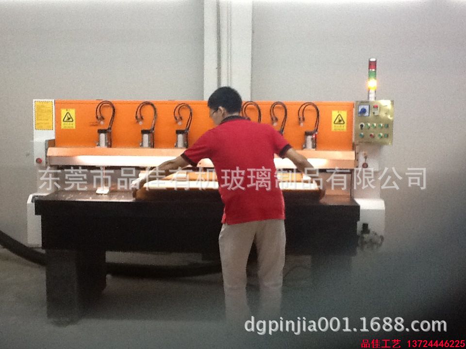專(zhuān)業(yè)定做有機(jī)玻璃工藝品品佳值得信賴(lài)